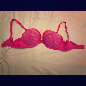 Vicotria Secret Very Sexy Push-up Bra 36DD